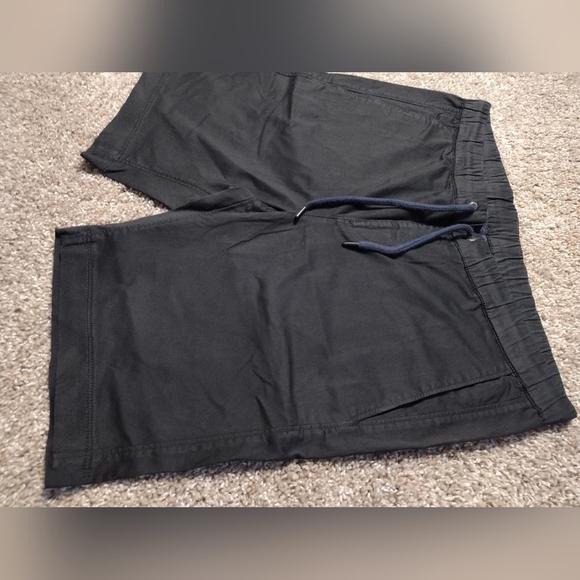 Good Man Brand Black drawstring shorts NWOT - Picture 2 of 9